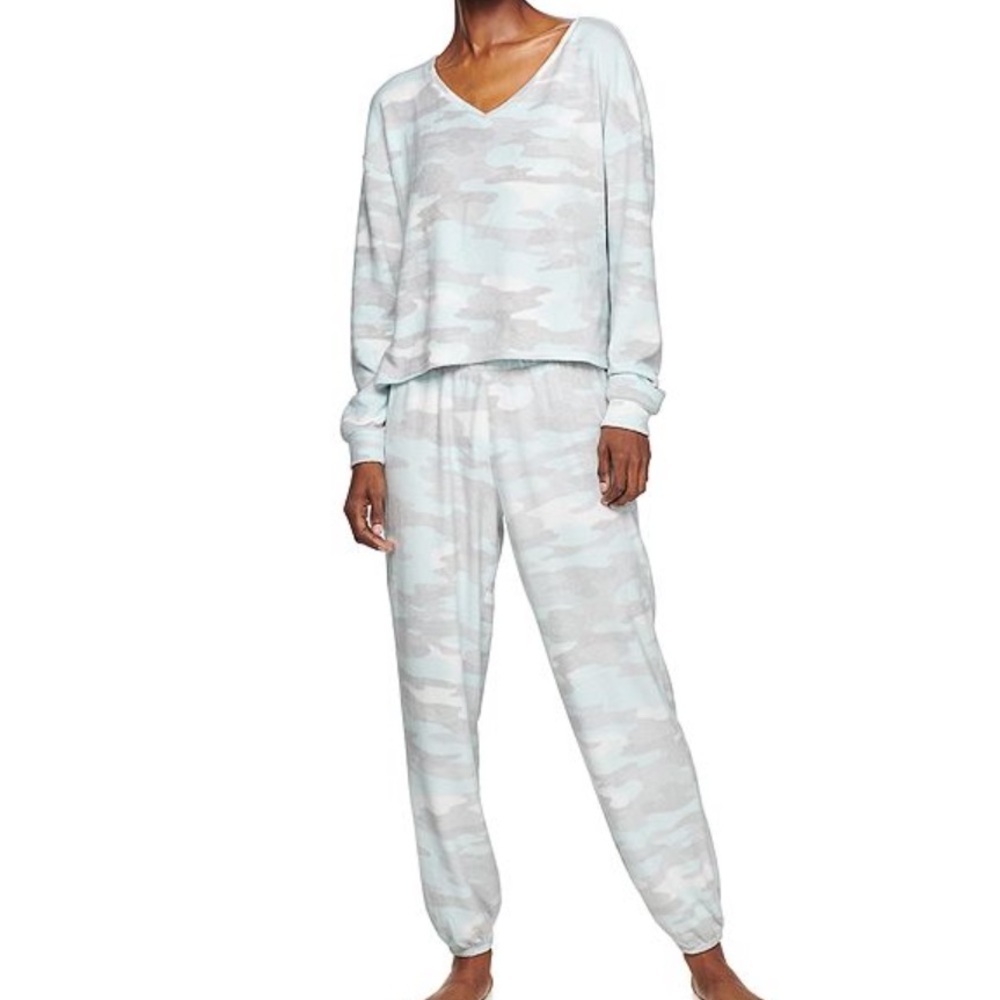 SO Pajama Set BLUE CAMO LARGE NWT